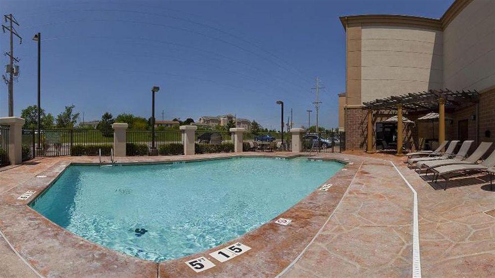 Holiday Inn Express Hotel & Suites Lawton-Fort Sill By Ihg Exterior foto