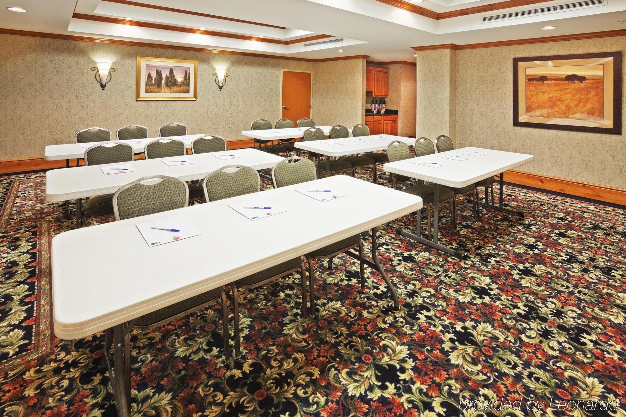 Holiday Inn Express Hotel & Suites Lawton-Fort Sill By Ihg Facilități foto